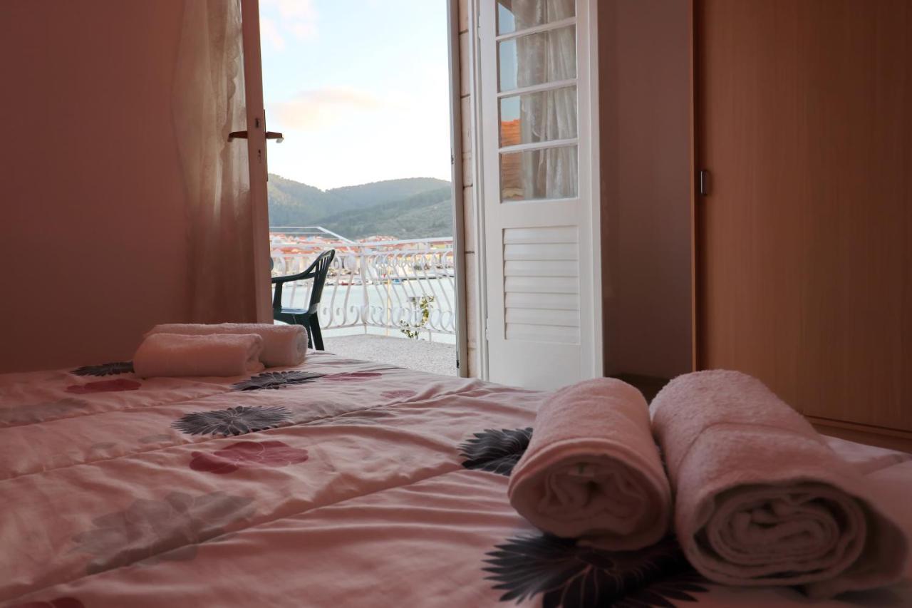 Seaside Apartment Franica Vela Luka Eksteriør billede
