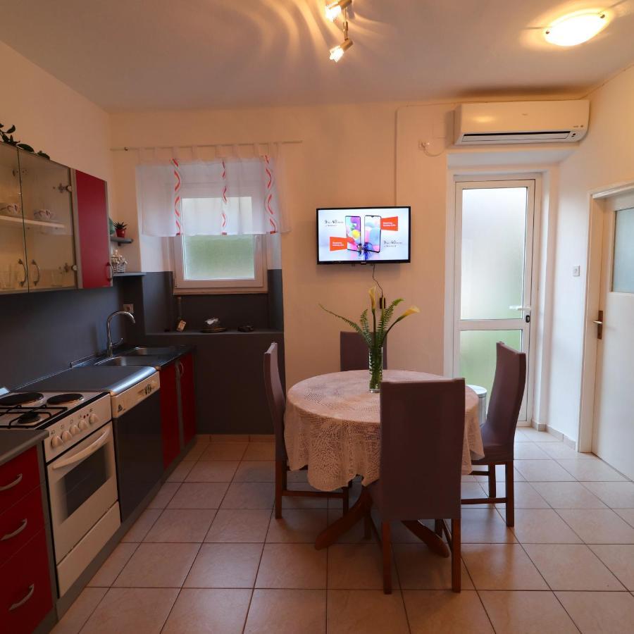 Seaside Apartment Franica Vela Luka Eksteriør billede