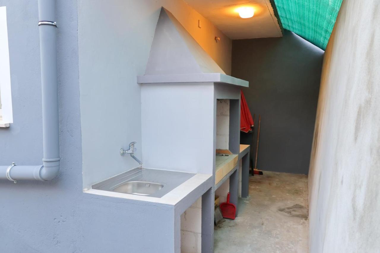 Seaside Apartment Franica Vela Luka Eksteriør billede